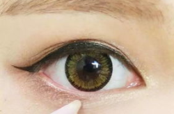 网红刷睫毛,打造电眼魅力新潮流